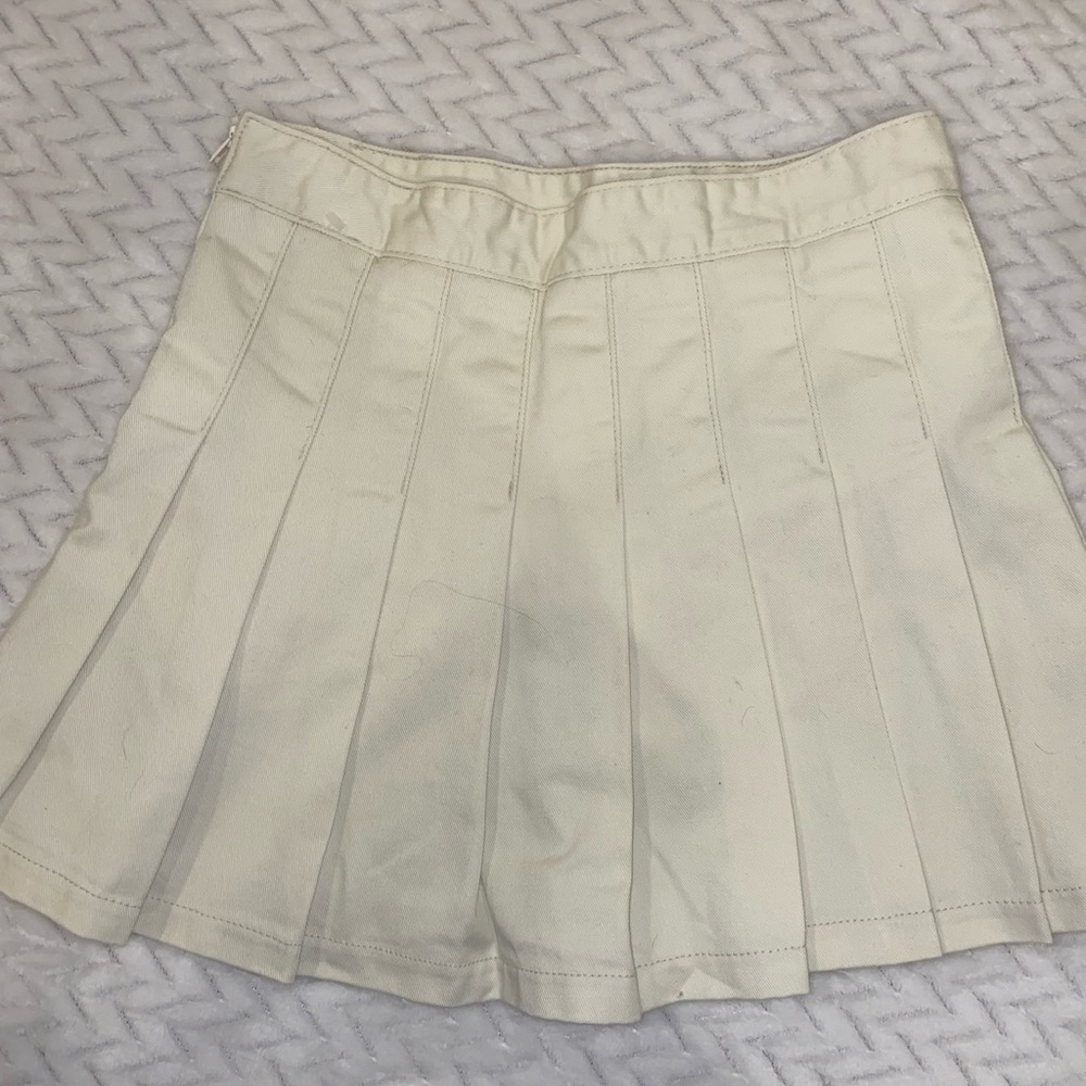 Brandy Melville skirt